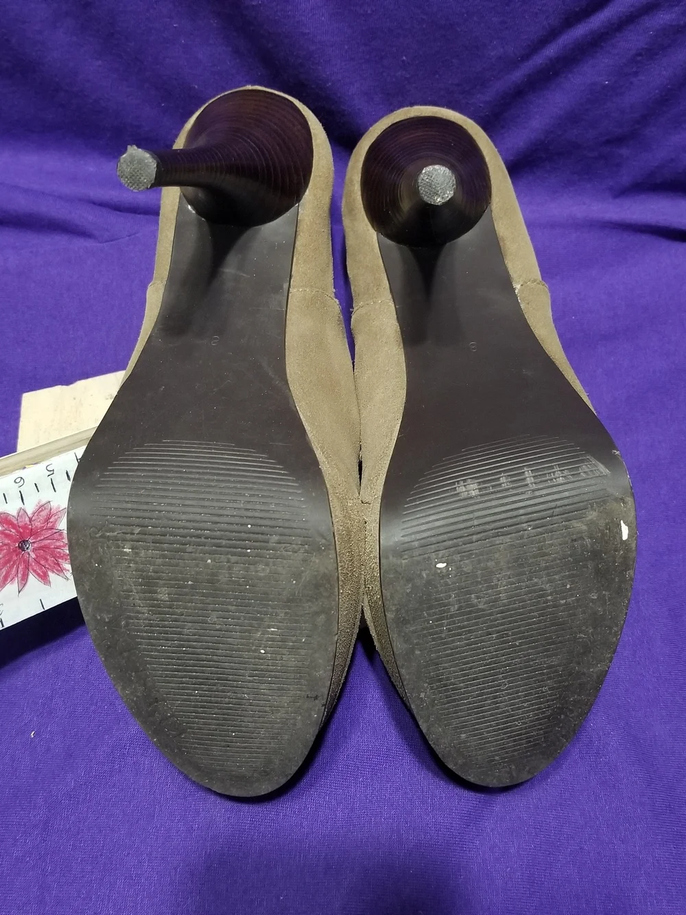 Kelsi Dagger Women's Size 8 Olive Green & Tan 
